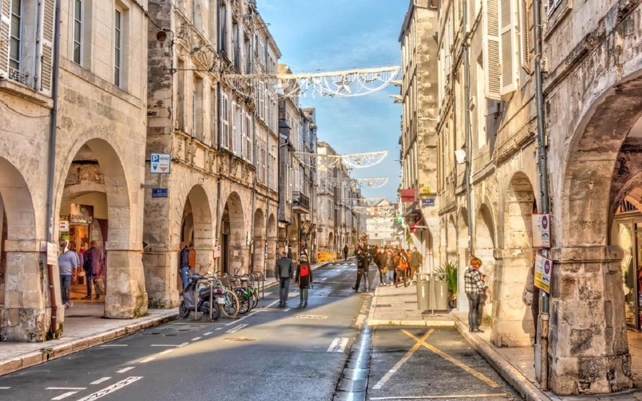 Blue Studio Cosy Et Calme Proche Du Centre Avec Tv Et Wifi La Rochelle  Bagian luar foto